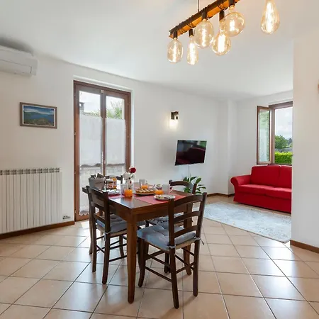 Lejlighed Casa Monika *